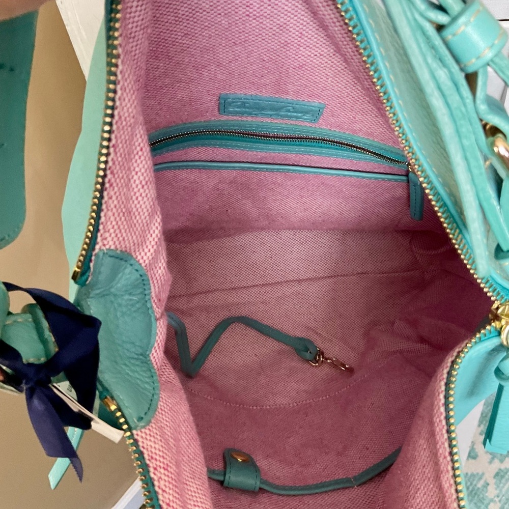 NWT DOONEY & BOURKE Aqua Dillen MD Zipper Pocket Slouch Bag. - Picture 9 of 16